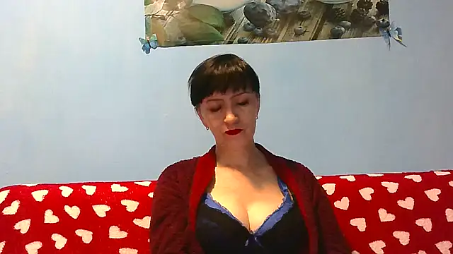 IffetLove42 online show from 04.18.26