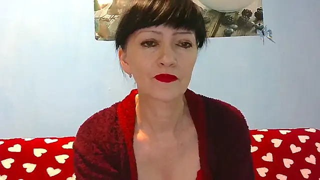 IffetLove42 online show from 05.28.26