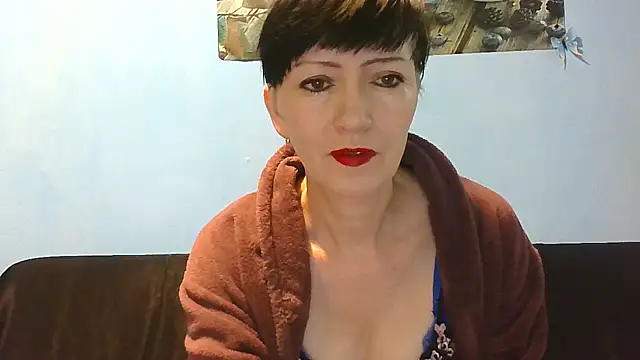 IffetLove42 online show from 06.20.26