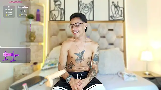 Andrew Haalls online show from 12.04.25