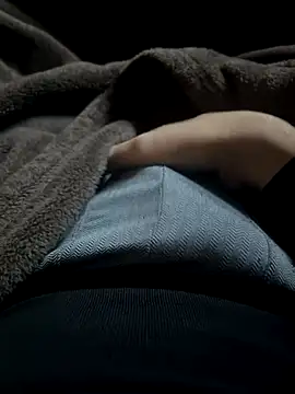 Snapshot of Goldendickinyou chatting on 10.29.25 Goldendickinyou online show from 10.29.25