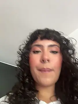 SugarTroubl33 online show from 05.27.26
