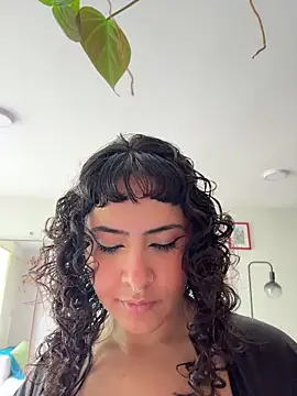 SugarTroubl33 online show from 06.17.26