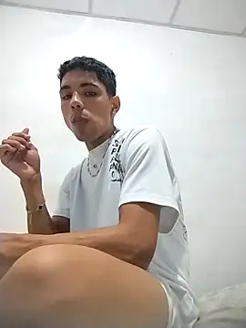 Alex Sweeting online show from 11.11.25