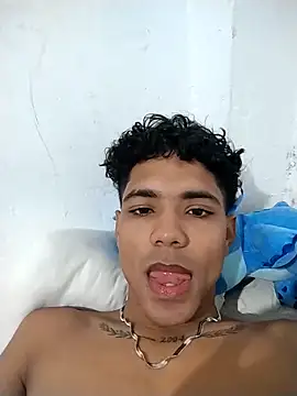 Alex Sweeting online show from 04.03.26