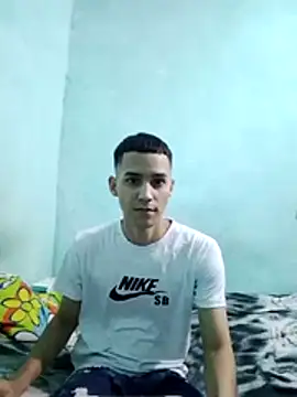 Snapshot of EncodingPuddle chatting on 04.05.26 EncodingPuddle online show from 04.05.26