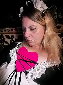 Snapshot of Lana-murr chatting on 11.02.25 Lana-murr online show from 11.02.25