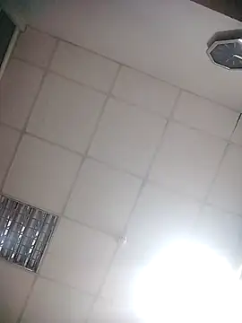 Snapshot of Lana-murr chatting on 11.21.25 Lana-murr online show from 11.21.25