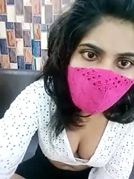 Snapshot of Indian-Glory chatting on 11.29.25 Indian-Glory online show from 11.29.25