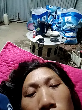 bella-la online show from 11.24.25