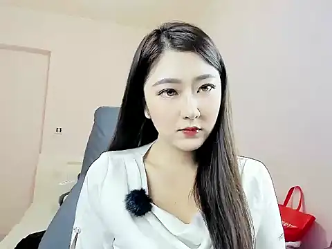 Snapshot of wanre521 chatting on 10.30.25 wanre521 online show from 10.30.25