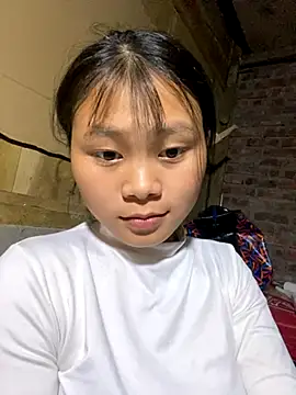 Snapshot of Sophia-123 chatting on 11.05.25 Sophia-123 online show from 11.05.25