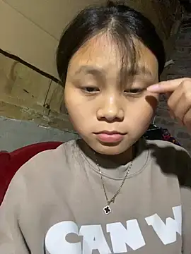 Snapshot of Sophia-123 chatting on 11.11.25 Sophia-123 online show from 11.11.25