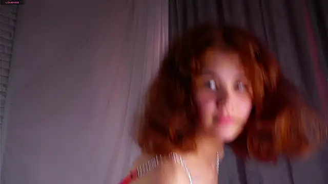 YettaCalabria online show from 06.17.26
