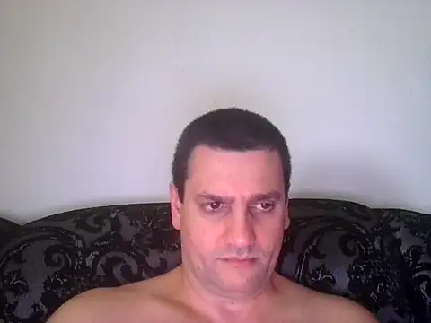 Snapshot of Alex-Naturista chatting on 05.05.26 Alex-Naturista online show from 05.05.26