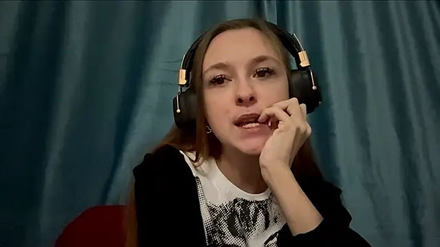 HOTBellakle online show from 11.09.25