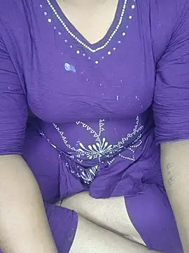 shreyareddy99 online show from 12.20.25