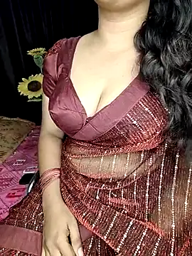 Snapshot of shreyareddy99 chatting on 02.27.26 shreyareddy99 online show from 02.27.26