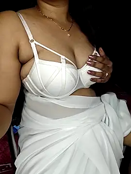 Snapshot of shreyareddy99 chatting on 03.09.26 shreyareddy99 online show from 03.09.26