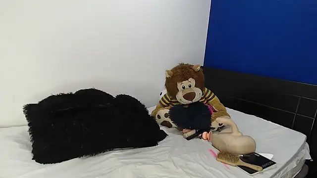 EmmilyConnor online show from 07.20.26