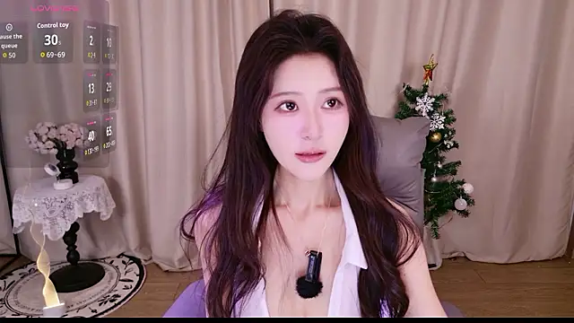 Snapshot of JoJo-ovo chatting on 01.18.26 JoJo-ovo online show from 01.18.26