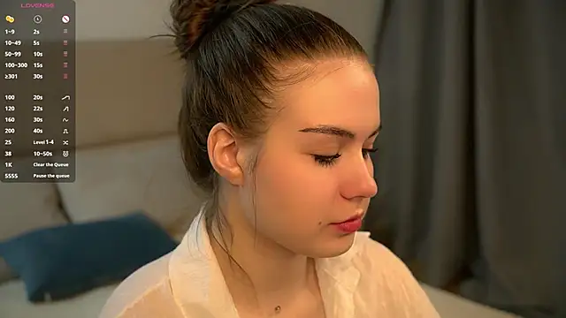 LoreeScialdone online show from 11.15.25