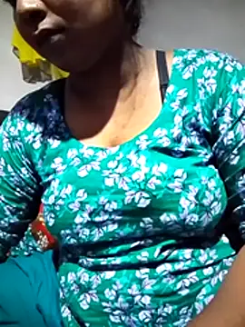 Snapshot of Liza0103 chatting on 05.23.26 Liza0103 online show from 05.23.26
