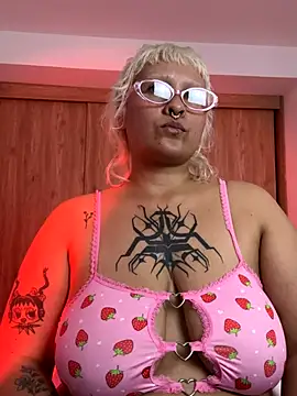 pinkbaddie777 online show from 11.07.25