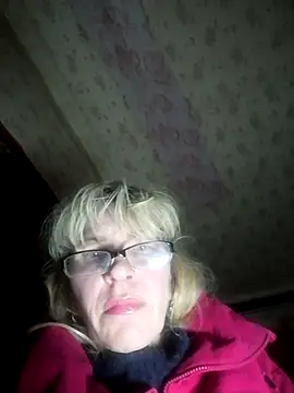 Snapshot of Georgette466 chatting on 11.04.25 Georgette466 online show from 11.04.25