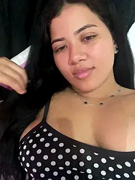 Snapshot of morenahhwy chatting on 11.03.25 morenahhwy online show from 11.03.25