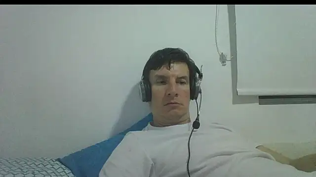 carliesexyman online show from 12.01.25