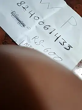 Snapshot of Laal_Parilove chatting on 12.13.25 Laal Parilove online show from 12.13.25