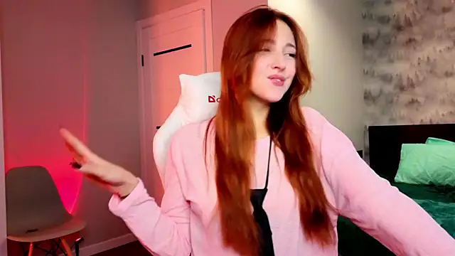 Snapshot of musefox chatting on 11.14.25 musefox online show from 11.14.25