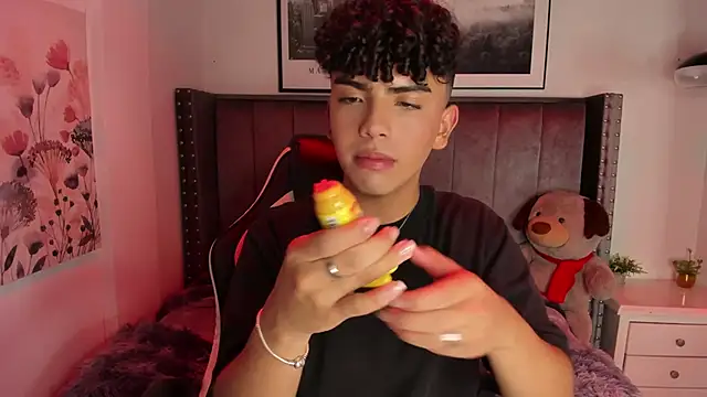 Niick Twiink online show from 12.05.25