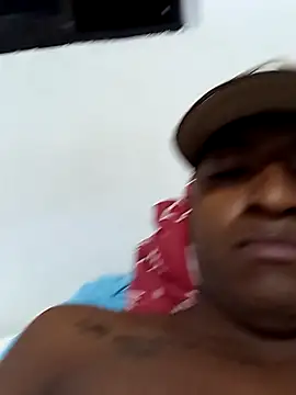 Snapshot of braulioth chatting on 11.13.25 braulioth online show from 11.13.25