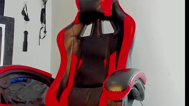 Maximiliano Khalil online show from 12.19.25