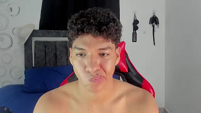 Maximiliano Khalil online show from 02.07.26