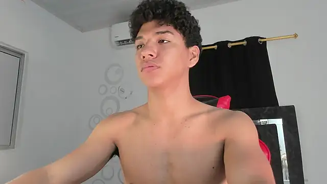 Maximiliano Khalil online show from 03.08.26