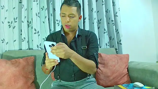 Mike Fetiche online show from 11.20.25