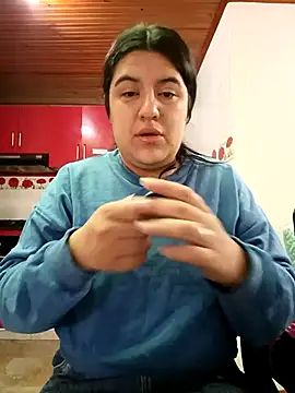 Snapshot of Naaoomii1 chatting on 11.08.25 Naaoomii1 online show from 11.08.25