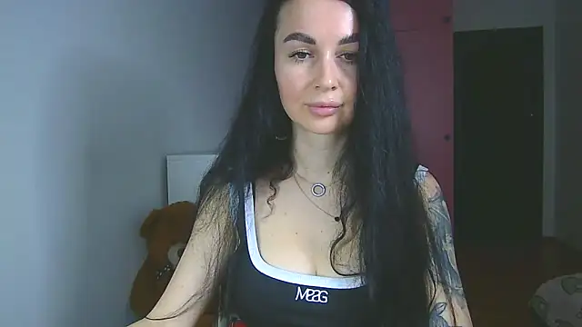 Kamila Donni online show from 11.12.25