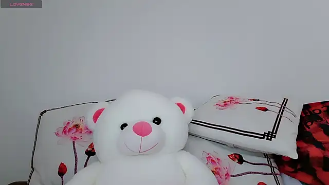 Yan61 online show from 11.04.25