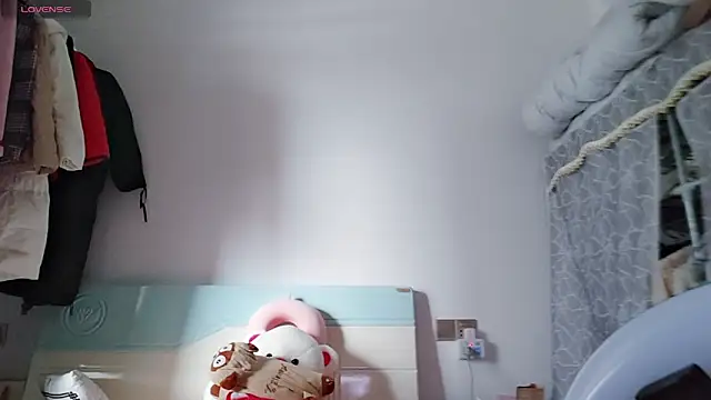 Yan61 online show from 11.13.25