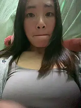 Elysia-007 online show from 12.21.25