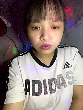 Snapshot of Tina-Marie chatting on 11.12.25 Tina-Marie online show from 11.12.25