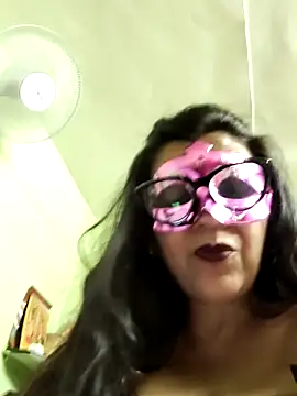 LOVE  RANI online show from 06.14.26