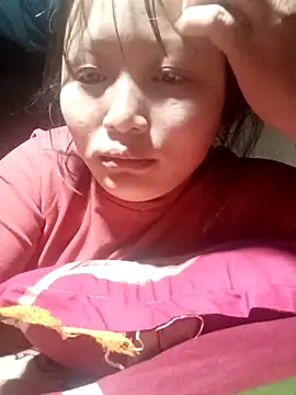 yoyo-mi online show from 11.04.25