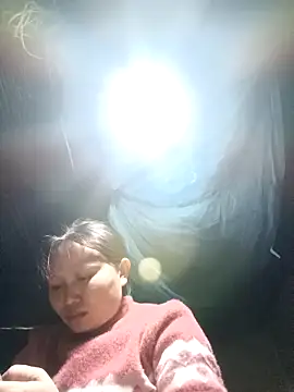 yoyo-mi online show from 12.18.25