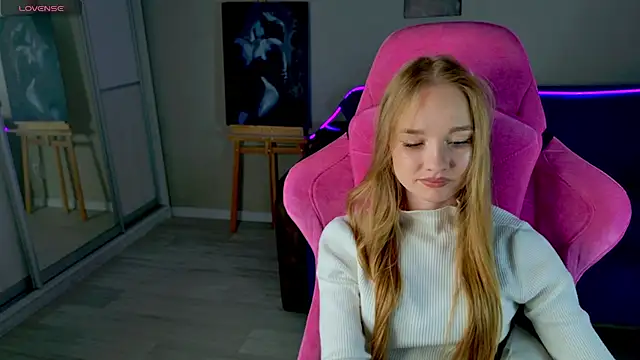 Shawty Mia online show from 11.19.25