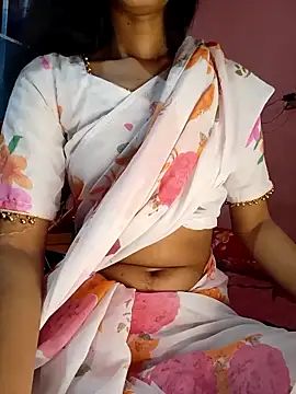 Snapshot of Green_LaDY66 chatting on 04.13.26 Green LaDY66 online show from 04.13.26